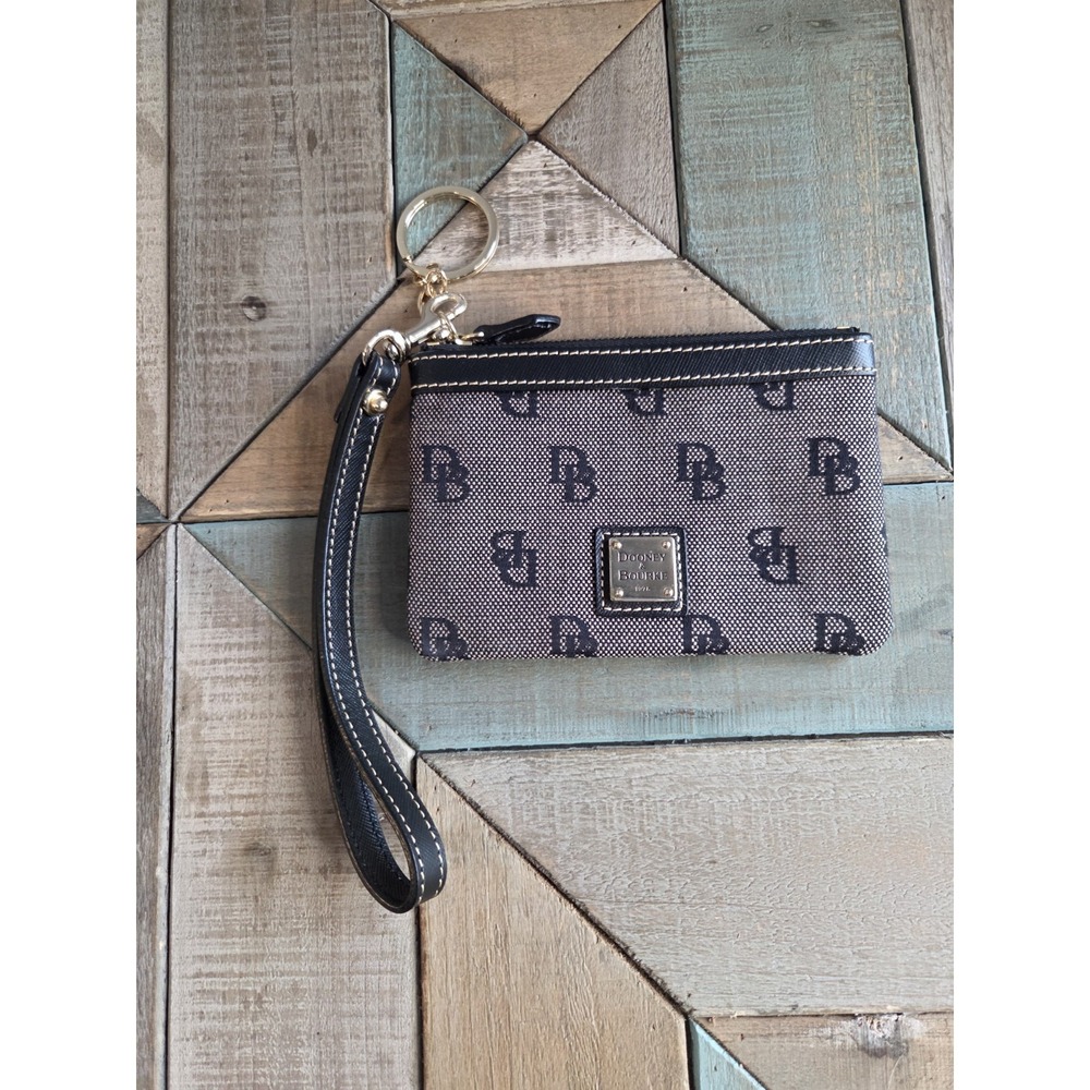 Dooney‎ & Bourke wristlet strap leather Y2K Red Int Gold Hardware Key Chain Bag